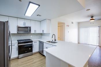 Quartz countertops