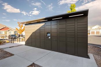Smart parcel locker system