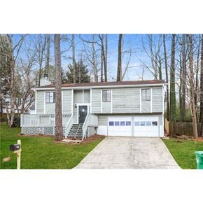 Stone Mountain house for rent - this home has been updated and is ready to move in