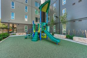Portland apartment for rent - Playground at Terracina Vista, Portland Oregon