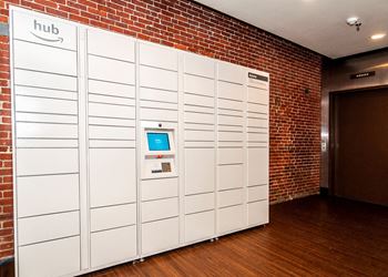 Amazon hub locker
