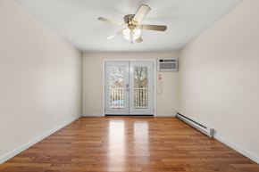 Seabrook apartment for rent - Living Room