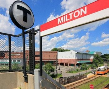 Mbta/ red line accessibility