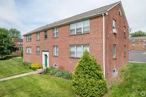 Pottstown apartment for rent - Exterior of Arbor Grove Apartments in Pottstown