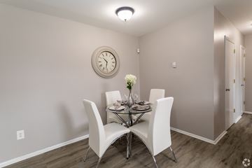 Newark apartment for rent - Liberty Square Apartments