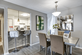 Nashville apartment for rent - our apartments offer a dining room and kitchen with a bar