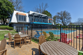 Nashville apartment for rent - Sparkling Swimming pool and picnic area at The Highland on Briley in Nashville, TN