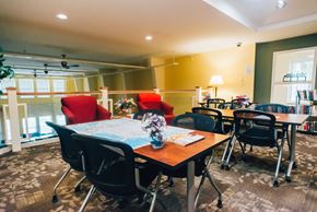 Grand Rapids apartment for rent - community room with multiple seating