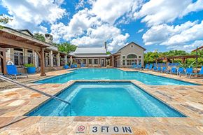 Austin apartment for rent - Hot Tub And Pool at Barton Creek Villas, Austin, TX