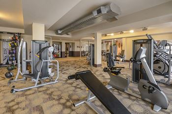 Fitness center/yoga/spinning