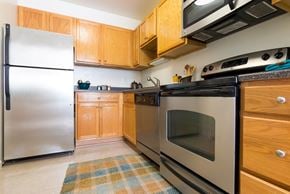 Gaithersburg apartment for rent - Kitchen at Elme Watkins Mill, Gaithersburg, MD