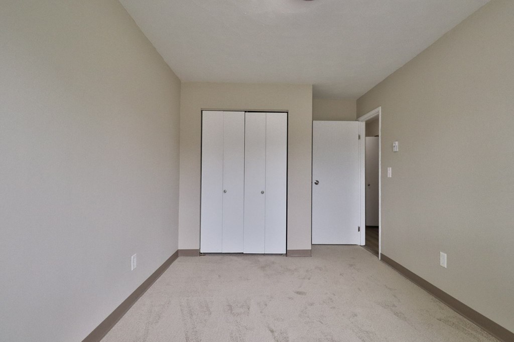Chateau Village - apartments for rent in Appleton | Point2Homes