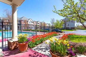 Brookfield apartment for rent - the preserve at ballantyne commons community pool and flowers