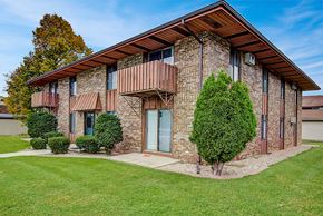Appleton apartment for rent - the building where the apartment is located