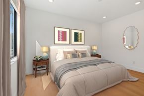 Los Angeles apartment for rent - Spacious bedroom in Mar Vista apartment with plank flooring and large windows allowing for gorgeous natural lighting