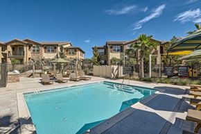Riverside apartment for rent - take a dip in the resort style pool