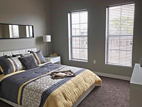 Saint Louis apartment for rent - Bedroom at 1400 Russell Apartments, Saint Louis, MO