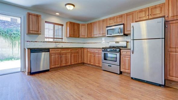 Atascadero apartment for rent - Fully Equipped Kitchen at ReNew Atascadero, Atascadero, CA
