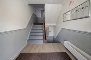 Pittsburgh apartment for rent - Staircase at Williamsburg South, Pittsburgh, Pennsylvania