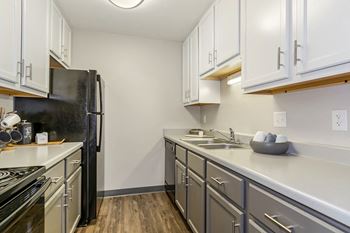 Refrigerator with freezer