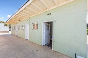Fillmore apartment for rent - alturas fillmore exterior view of laundry room