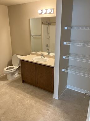 Clarkston apartment for rent - a bathroom with a sink toilet and a shower