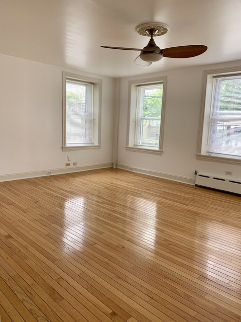 Floor plan for 1 bed, 1 bath