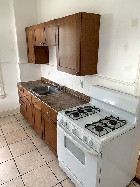 Floor plan for 1 bed, 1 bath