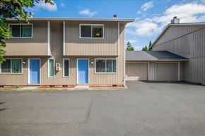 Vancouver apartment for rent - Lincoln Townhomes Exterior