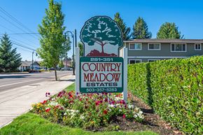Cornelius apartment for rent - Country Meadows Estates Property Sign