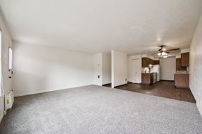 Salem apartment for rent - Fairmount Park Apartments - Salem, Oregon