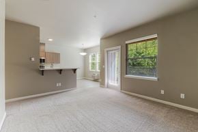 Portland apartment for rent - Bethany Apartments Living Room