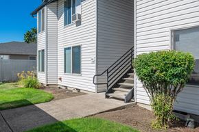 Salem apartment for rent - Park Avenue Village Apartments Exterior