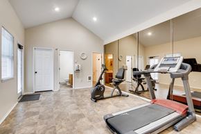 Beaverton apartment for rent - Stratford Apartments Gym