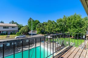Beaverton townhouse for rent - West Royal Apartments Pool