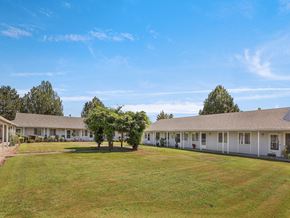 North Plains apartment for rent - Highland Court Apartments Exterior