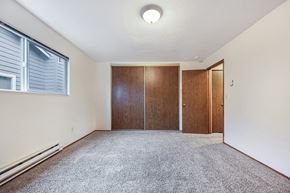 Portland apartment for rent - Bedroom  Applegate Apartments SE Portland
