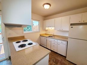 Beaverton apartment for rent - Kristin Apartments Kitchen