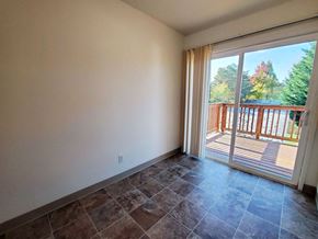 Beaverton apartment for rent - Kristin Apartments Living Room