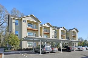 Vancouver apartment for rent - Haven Park Apartments Parking Lot