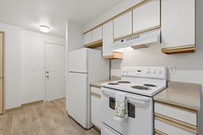 Portland apartment for rent - Barbur Heights Apartments Kitchen