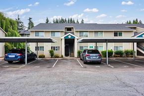 Fairview apartment for rent - Cedar Grove Apartments Parking Lot