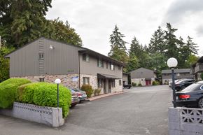 Vancouver apartment for rent - Covington Court Apartments Entrance