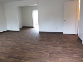 Beaverton apartment for rent - Elizabeth Apartments Living Room