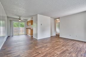 Portland apartment for rent - Harrison Square Apartments  Living Room