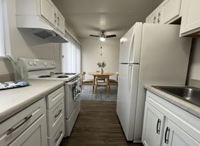 Oregon City apartment for rent - Mt. Pleasant Apartments Kitchen