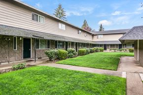 Vancouver apartment for rent - Townhouse Square Apartments Courtyard