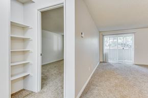 Tigard apartment for rent - Creekside Commons Apartments Hallway