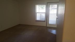 Gresham apartment for rent - Creekside Villa Apartments Backdoor
