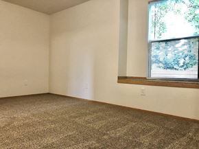 Gresham apartment for rent - Farisswood Apartments Living Room